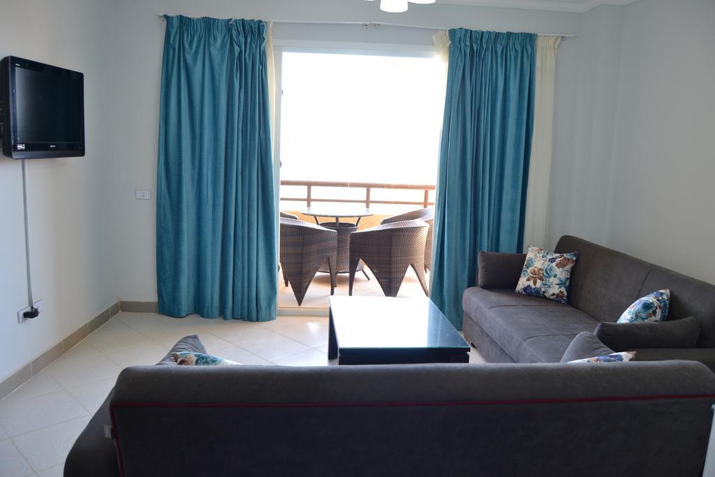 Grand Ocean Blue - Apartment 718 Айн-Сохна Экстерьер фото